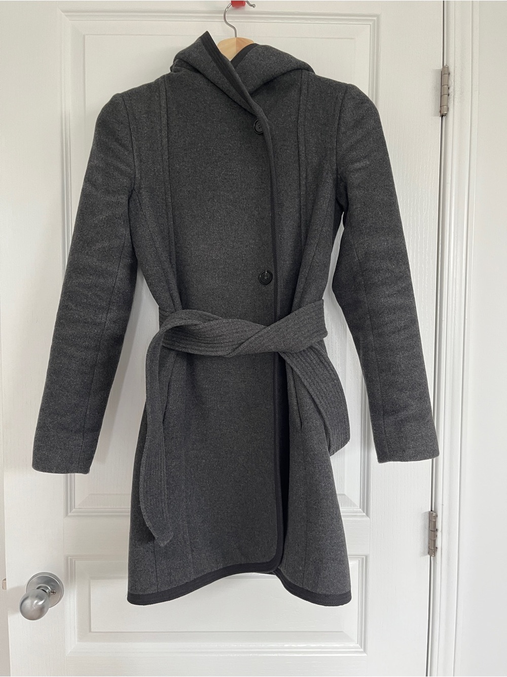 Wilfred Hooded Wool And Cashmere Coat gray